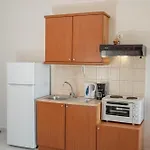 Agnanti Appartement *