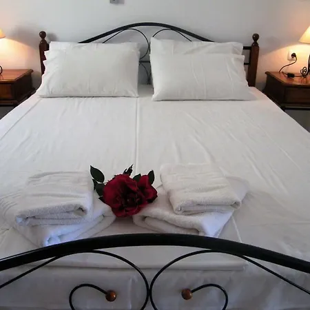 Agnanti Appartement *